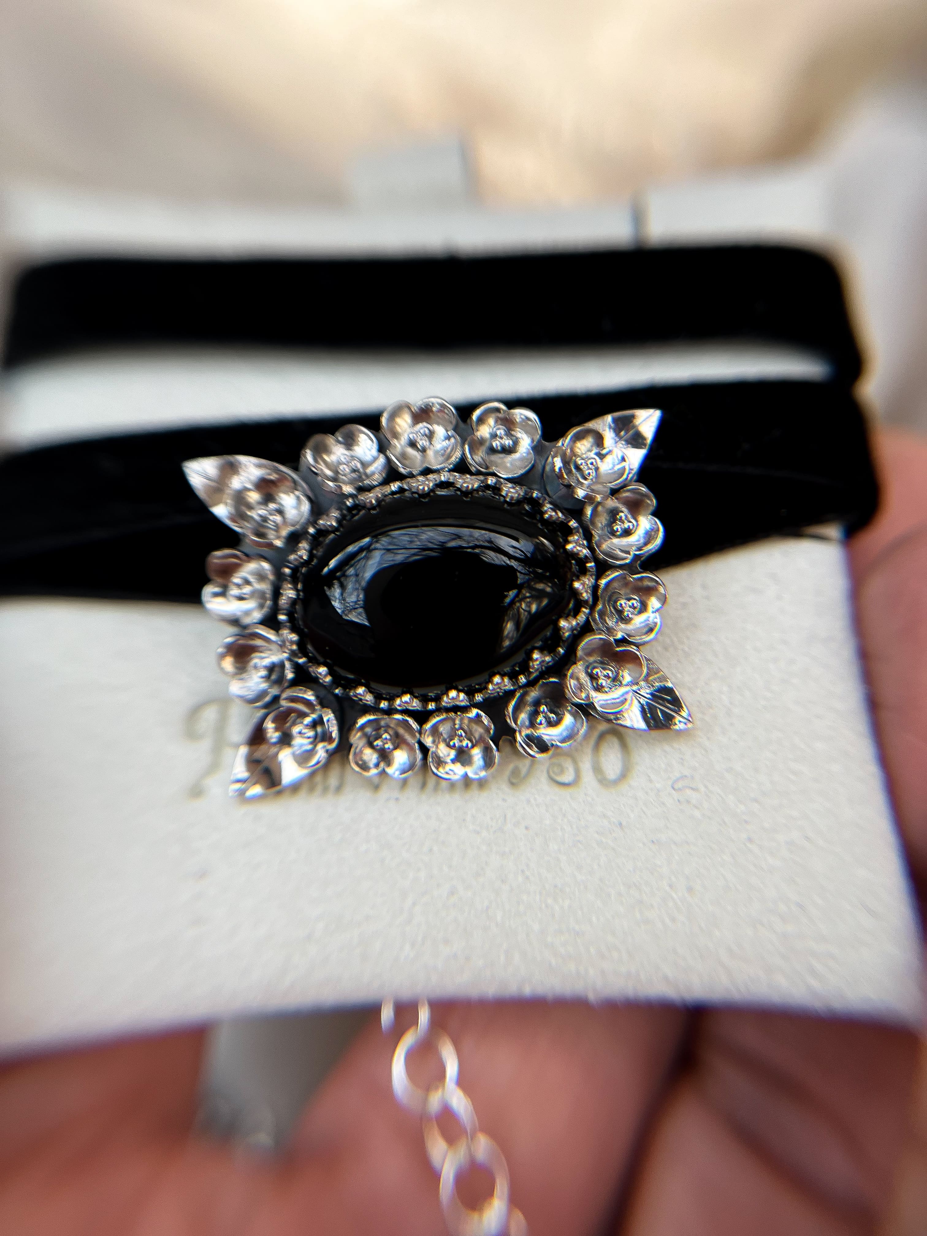 Choker Vintage